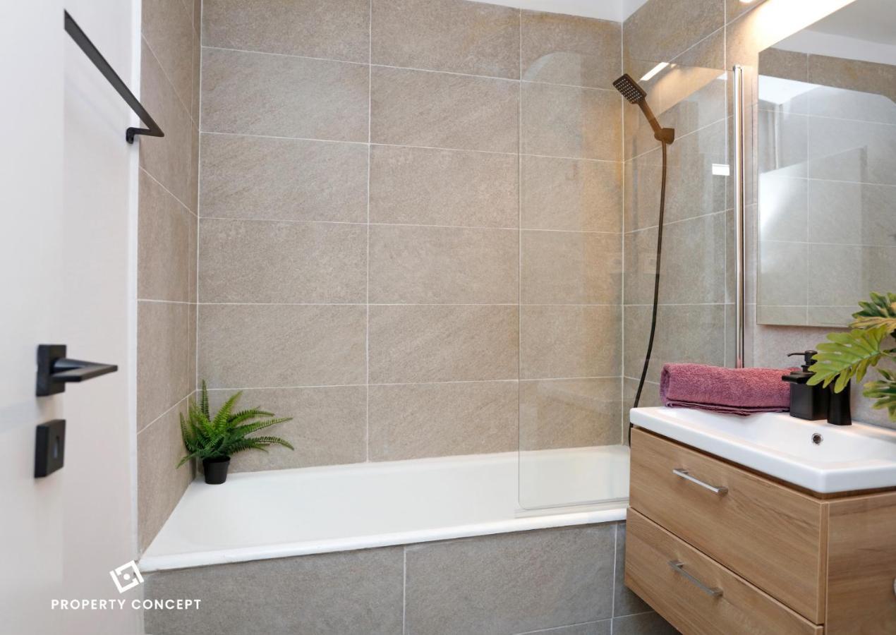Bright & Relaxing Stay Studio Bukarest Kültér fotó